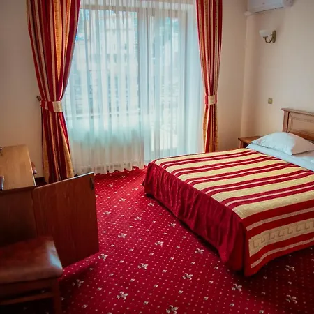 Sonyachniy Promin Hotel Polyana (Transcarpathia)