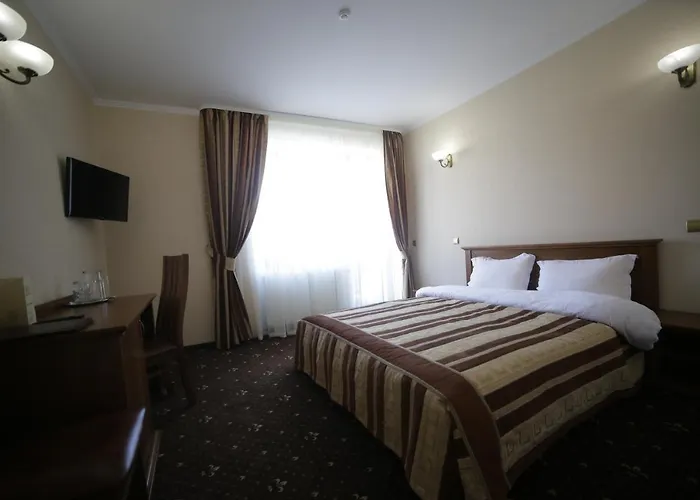 Sonyachniy Promin 酒店 波利亚纳